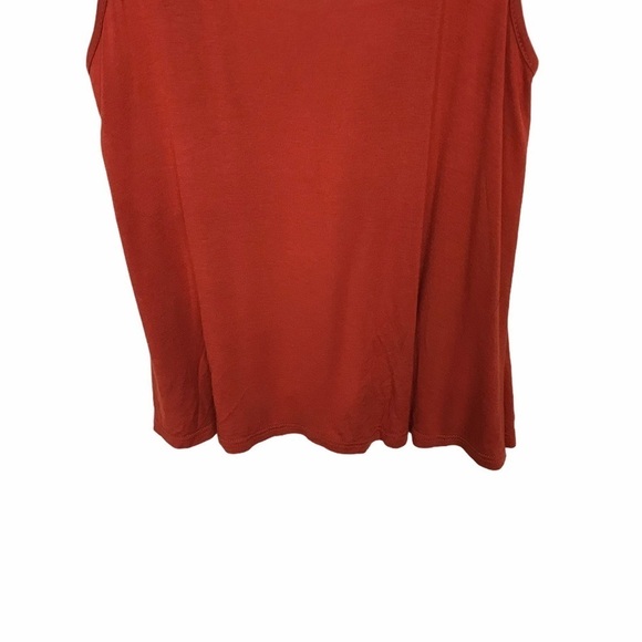 Nabee Red Tank Top Blouse with Lace Detail FLAWED - Picture 4 of 10